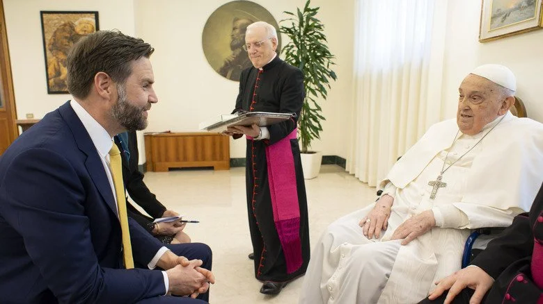 Vance et le Pape François.