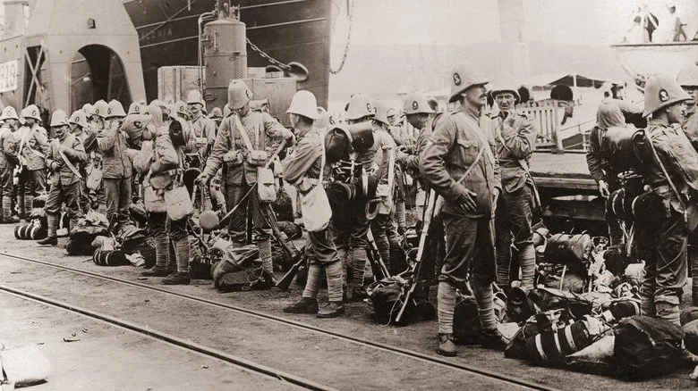 Troupes britanniques arrivant en Afrique du Sud pendant la seconde guerre des Boers