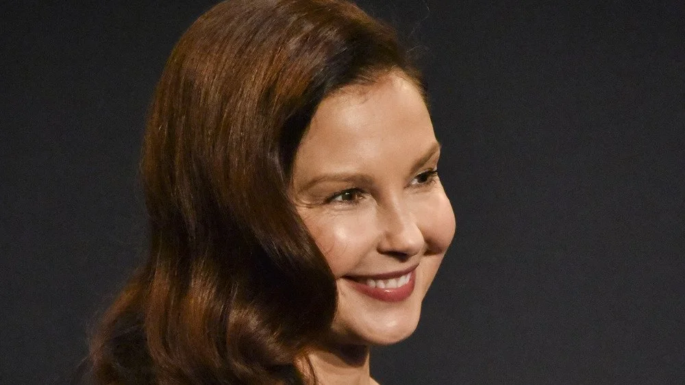 Ashley Judd souriante