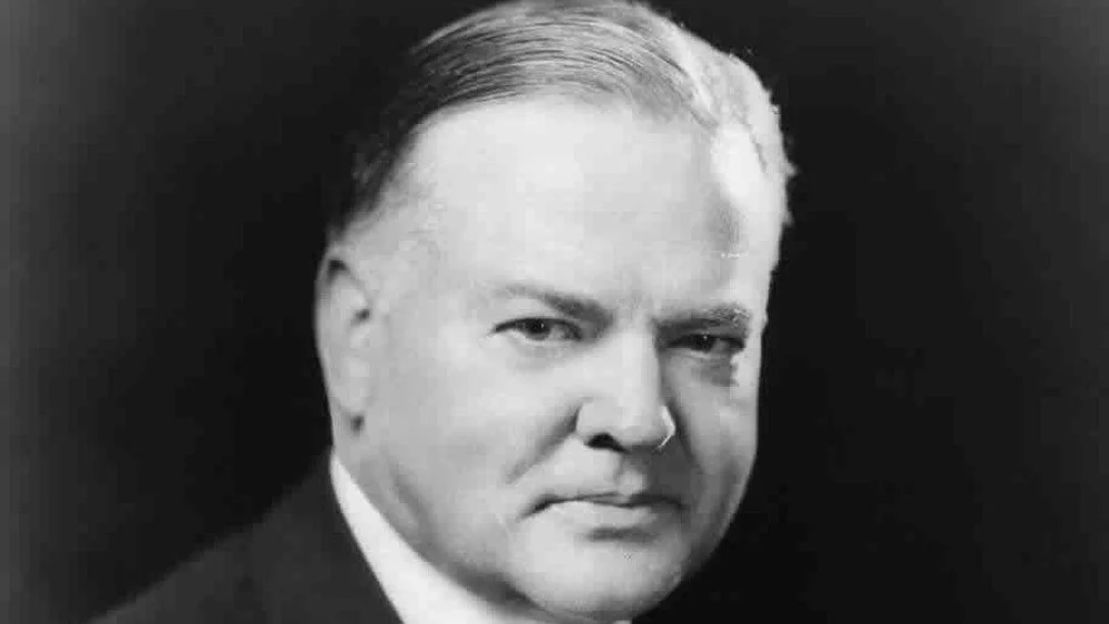 Portrait de Herbert Hoover, face légèrement de profil droit