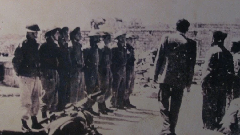 Troupes militaires en ligne