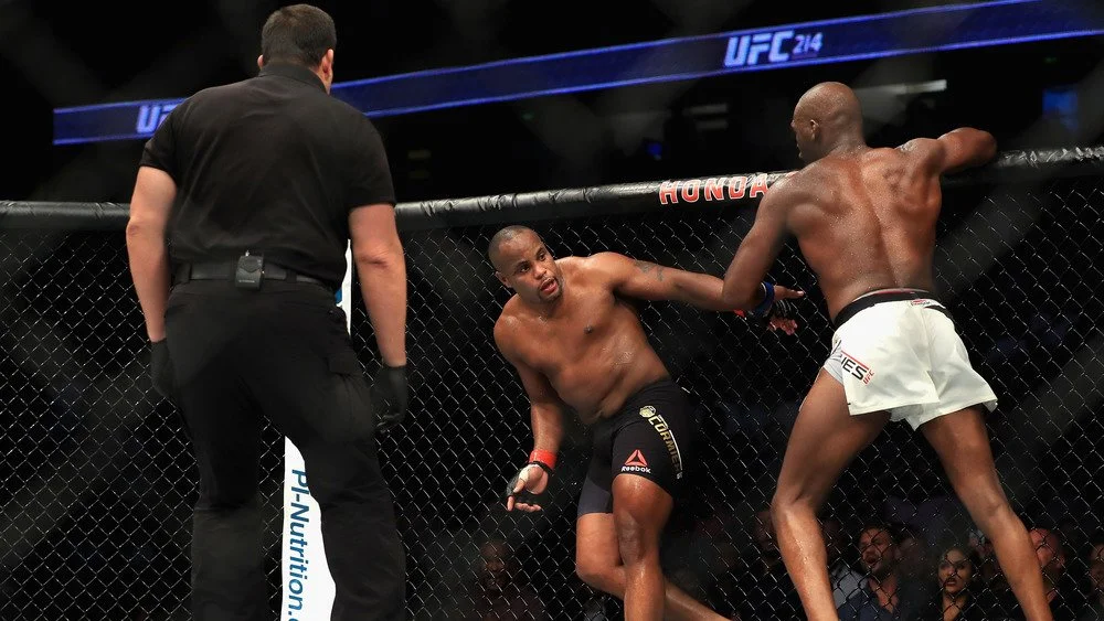 Cormier contre Jones lors de l’UFC 214