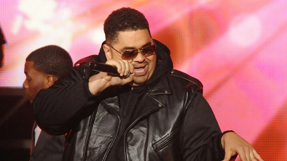 Rappeur Heavy D en performance