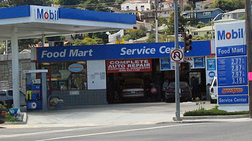 Station-service Mobil en Californie