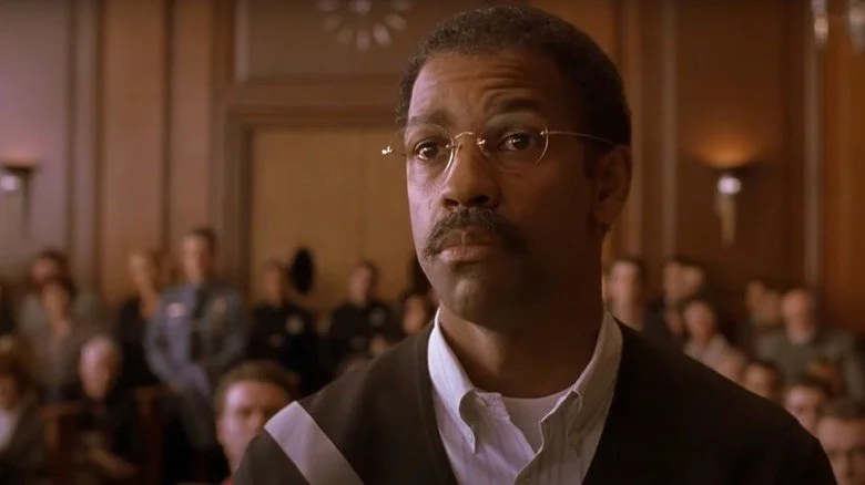 Denzel Washington in courtroom as Rubin 'Hurricane' Carter in a scene from The Hurricane