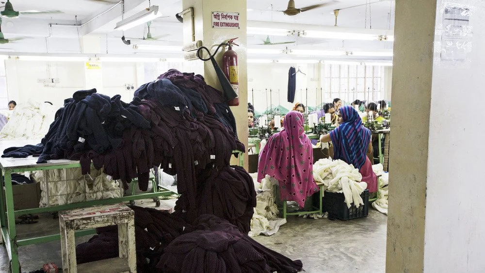 Extincteurs dans une usine