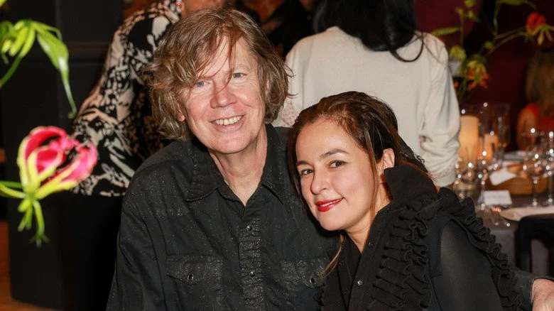 Thurston Moore and Eva Prinz posing together at a gala
