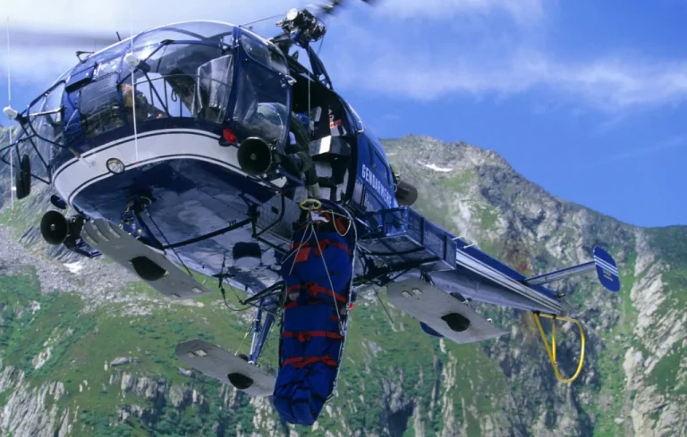 Accidents mortels au Mont Blanc : causes et recommandations