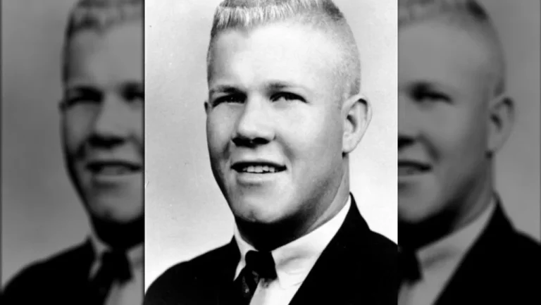 Charles Whitman : l&rsquo;énigme du tireur de la tour d&rsquo;Université du Texas