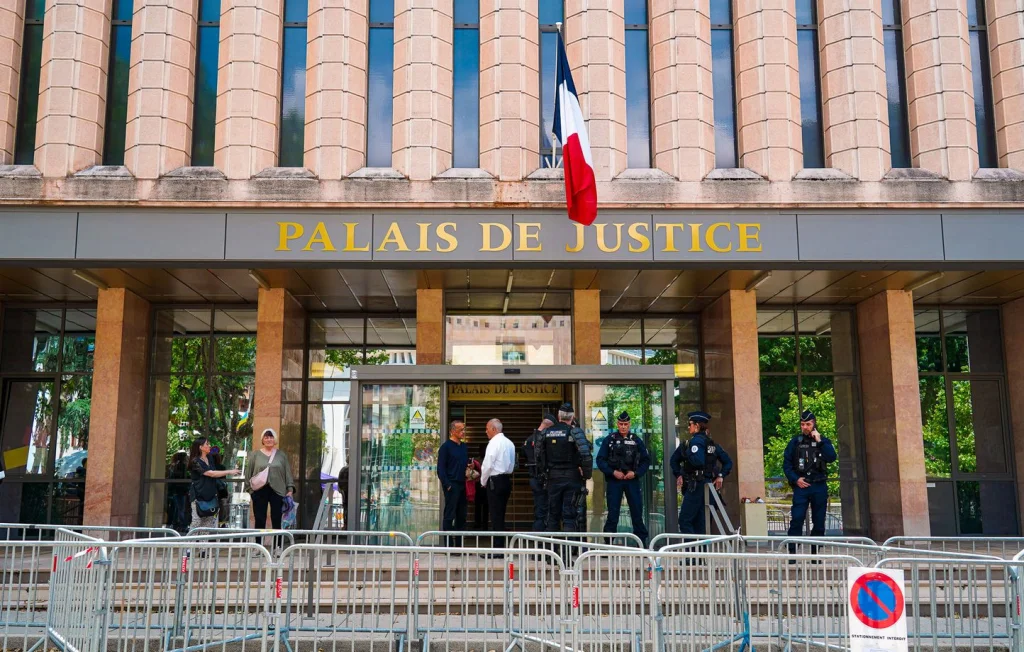 Enquête à Gap : Enseignant d'un établissement catholique suspendu