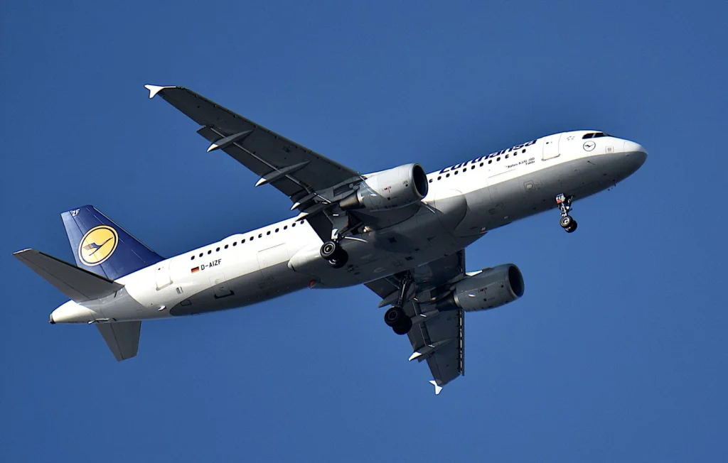 Incident d'Avion : Lufthansa sans Pilote pendant 10 Minutes