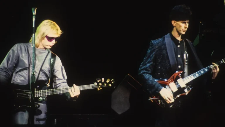 La Relation Entre Ric Ocasek Et Benjamin Orr Dévoilée
