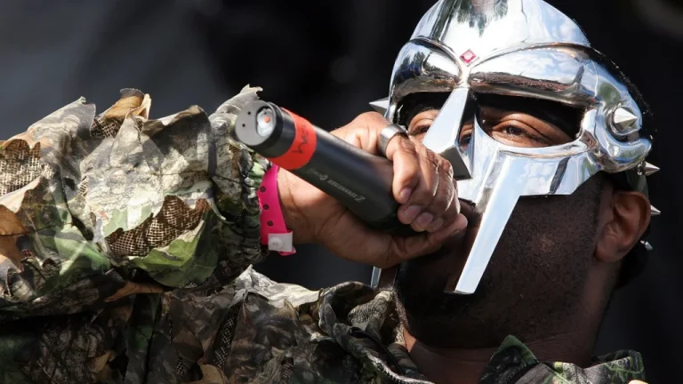 La Vérité sur le Masque Iconique de MF Doom