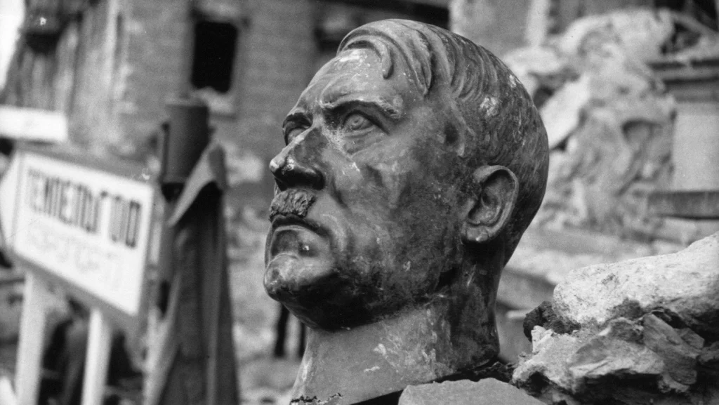 La quête étrange du Saint Graal par Hitler et Himmler expliquée