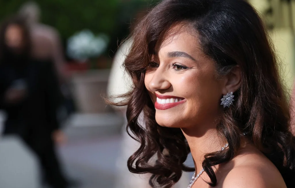 Léna Situations face aux araignées géantes dans Spider Island