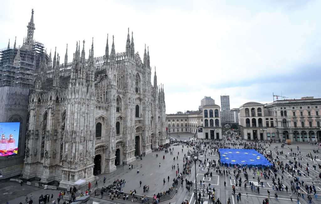 Milan : Un détenu se suicide après avoir poignardé un collègue
