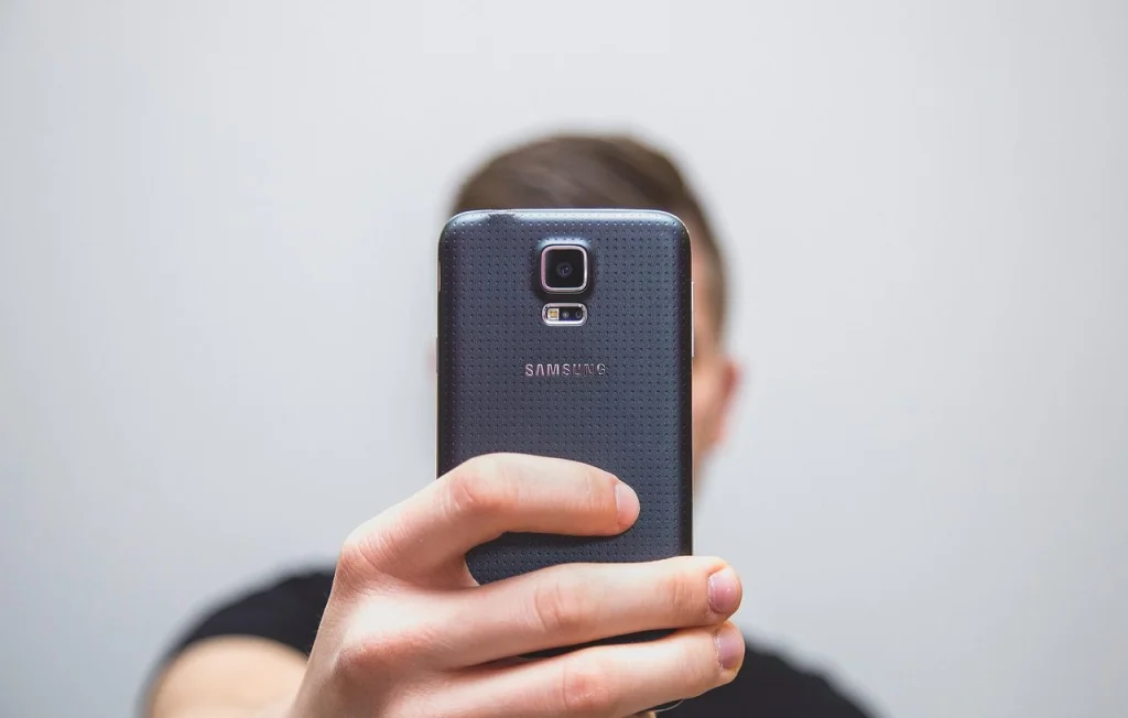 Un Espagnol meurt en prenant un selfie aux Canaries