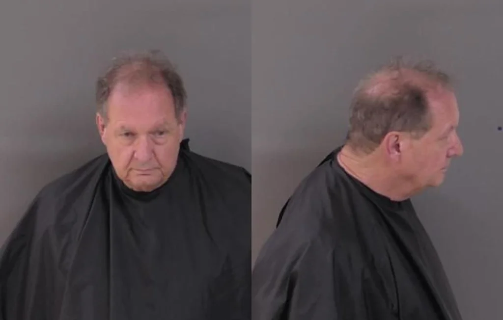 Un septuagénaire arrêté pour avoir voulu éliminer une adolescente en Floride