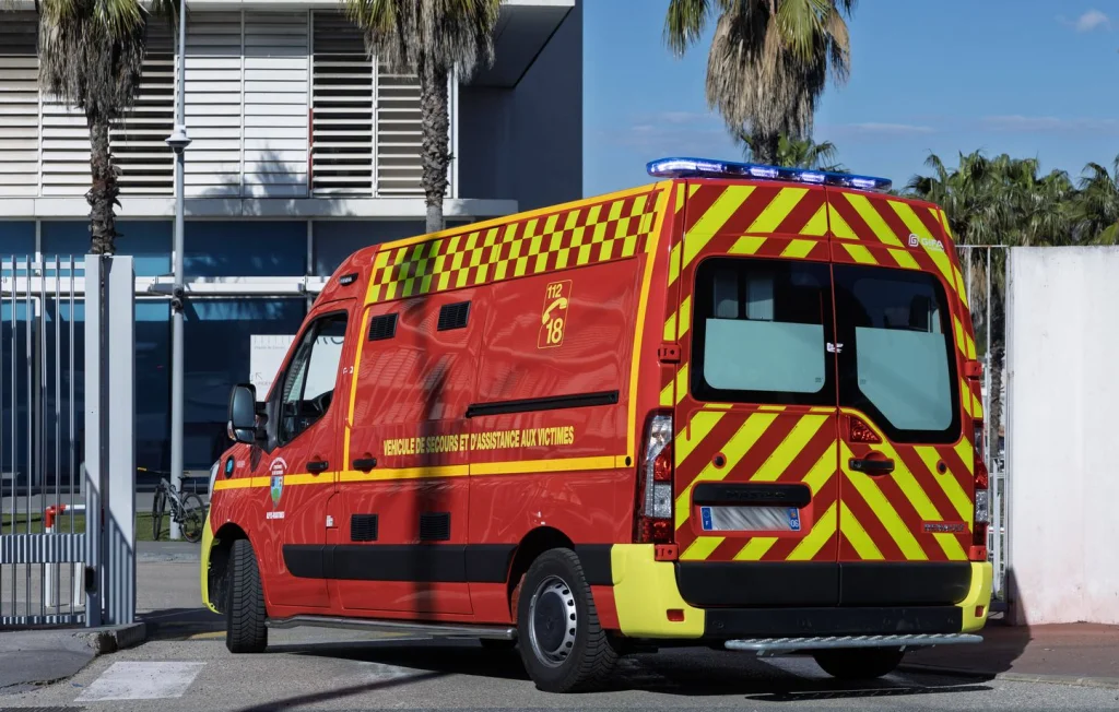 Une jeune femme s'immole par le feu lors d'un stage dans le Pas-de-Calais