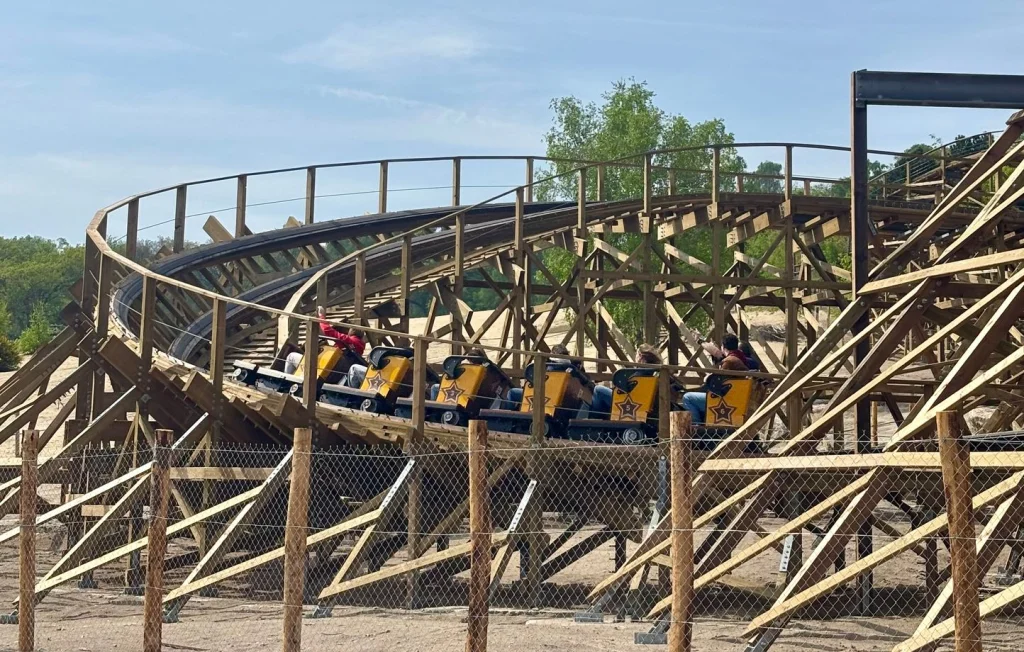 Wild Buffalo : La nouvelle attraction qui attire les grands