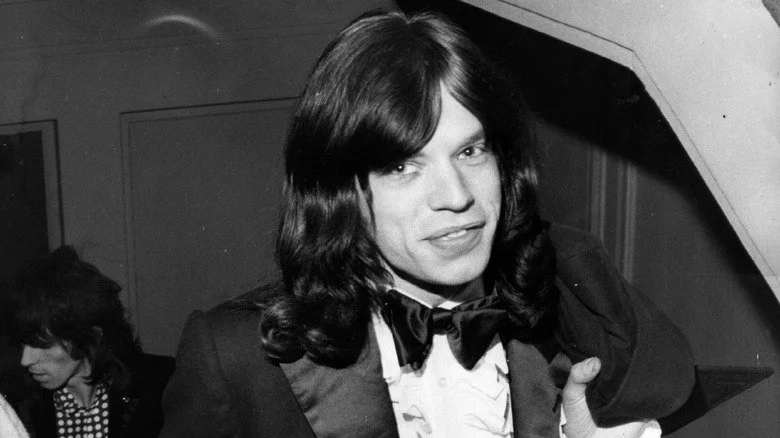 Mick Jagger portant un smoking en 1969