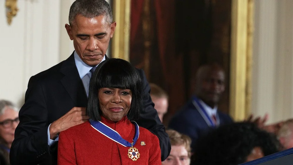 Cicely Tyson reçoit la Médaille de la Liberté