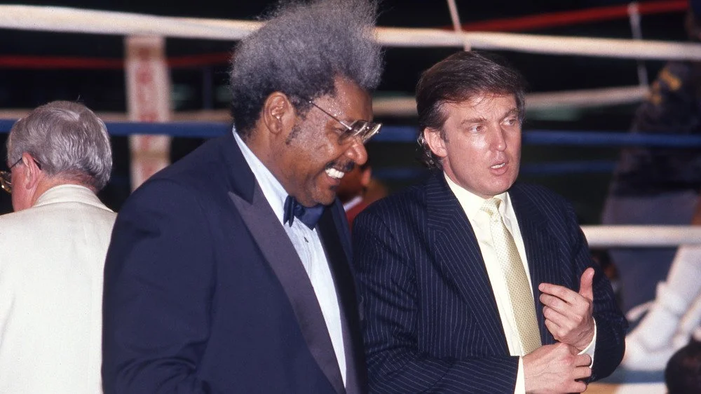 Don King et Donald Trump discutant