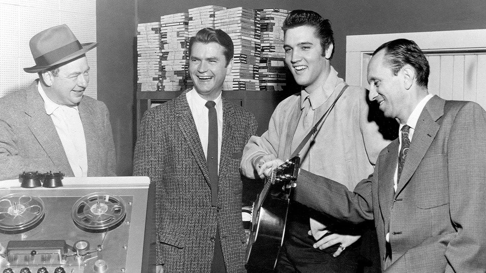 Sam Phillips avec Elvis Presley