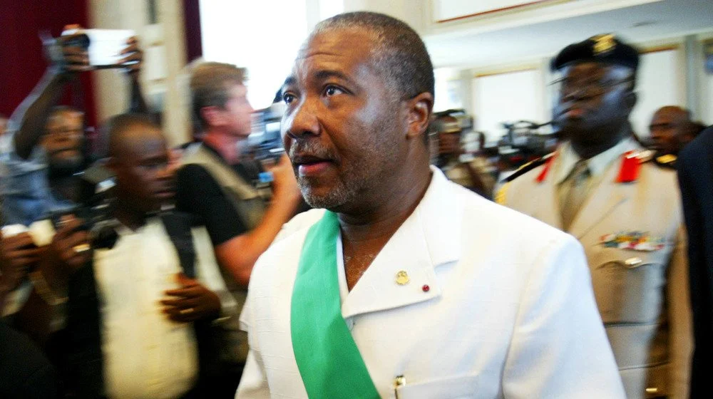 Charles Taylor se prépare à démissionner