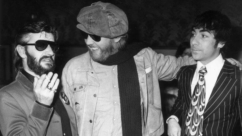 Ringo Starr en conversation avec Harry Nilsson