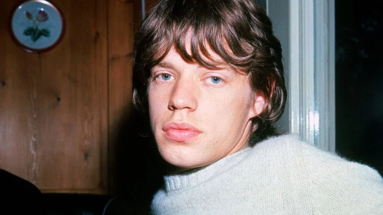Portrait couleur de Mick Jagger dans les années 1960