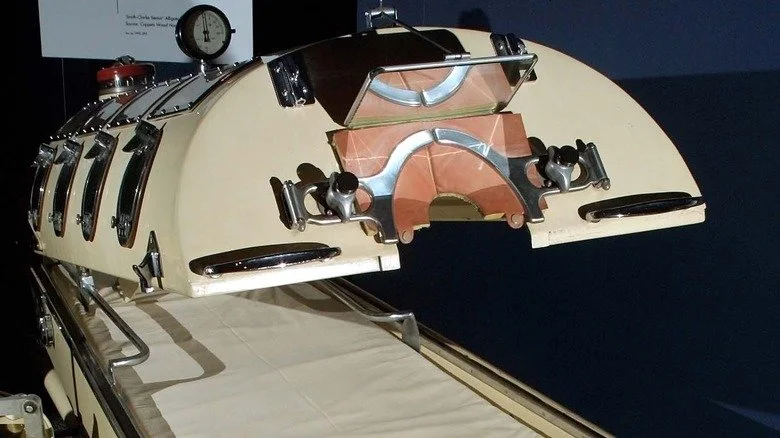 Poumon d'acier ouvert