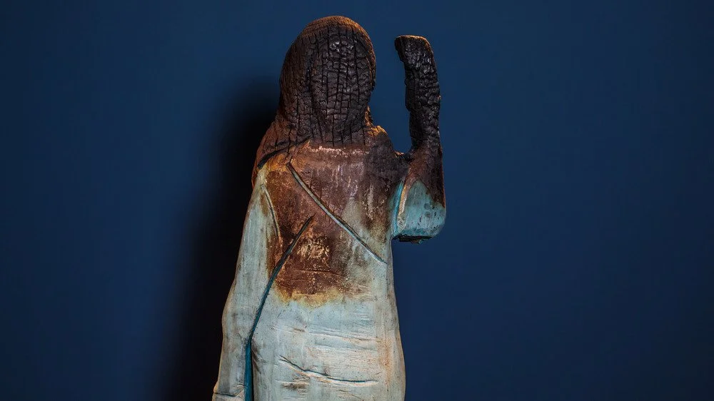 Statue brûlée de Melania Trump