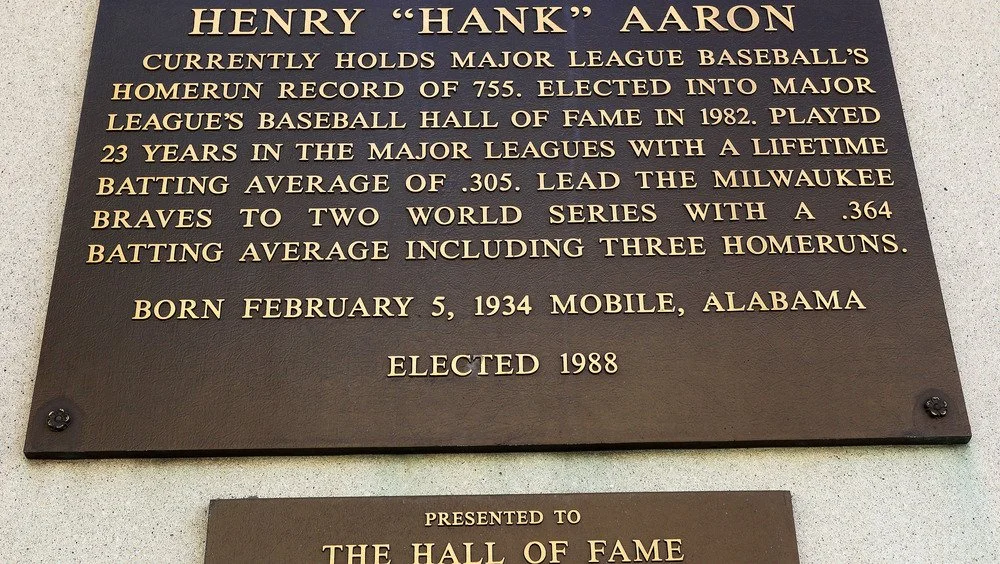 Plaque en hommage à Hank Aaron