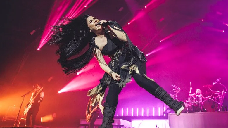 Amy Lee, dernière membre originelle, sur scène en 2022