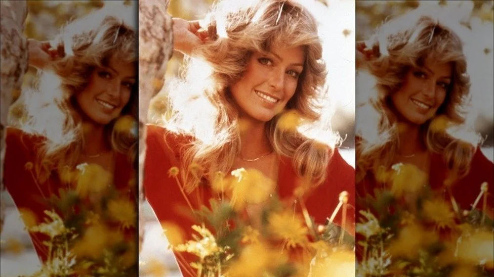 Farrah Fawcett en maillot rouge