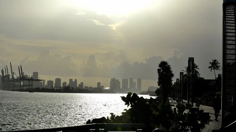 Tempête de poussière saharienne à Floride
