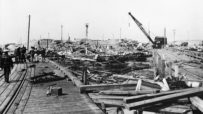 Destruction après les explosions de Port Chicago