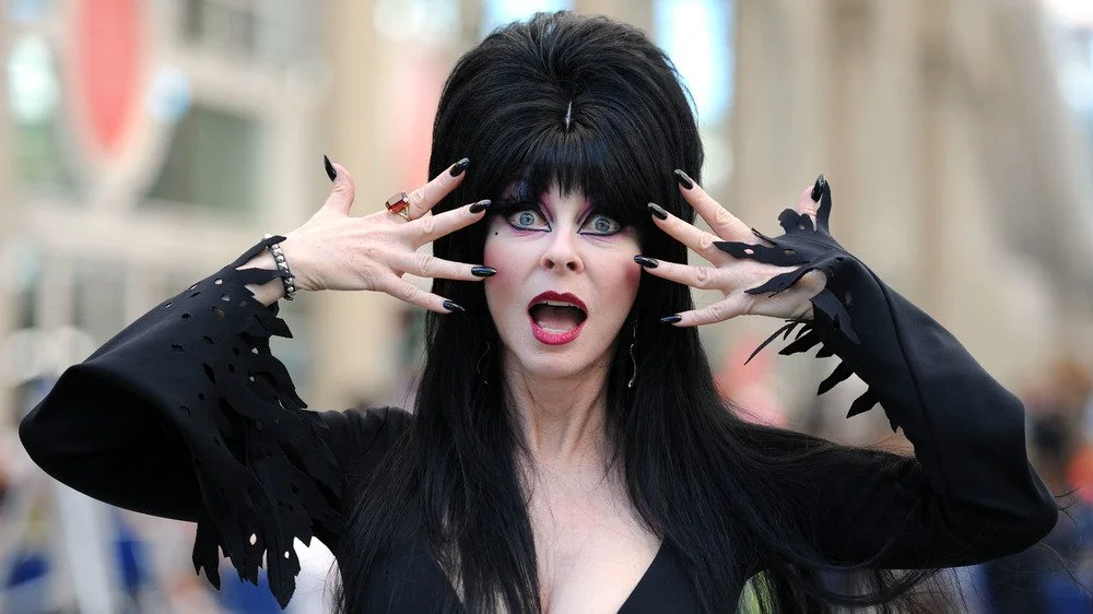 Elvira au San Diego Comicon en 2011