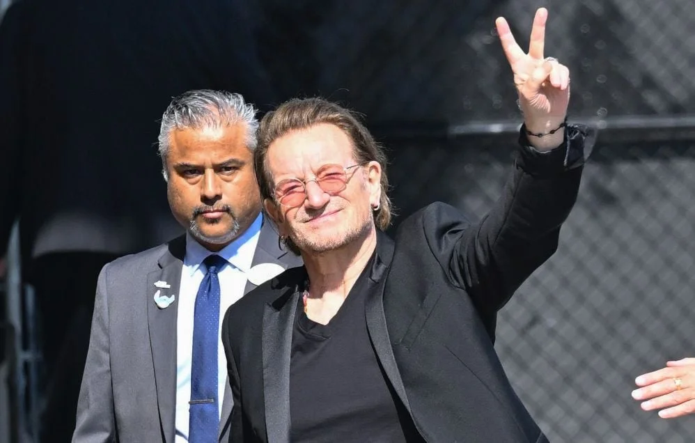 Bono soutient la reformation d'Oasis, Tina Arena parle de danse