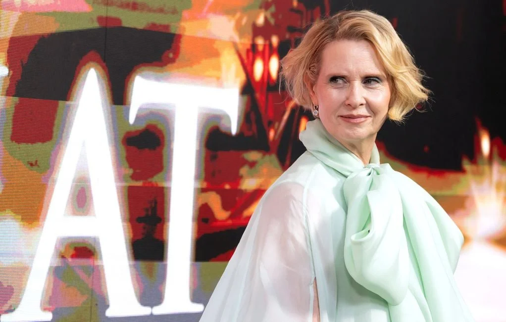 Cynthia Nixon critique le passé de 'Sex and the City'