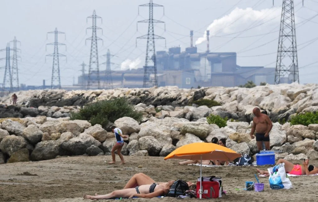 Émissions de CO2 en France : une baisse insuffisante en 2024