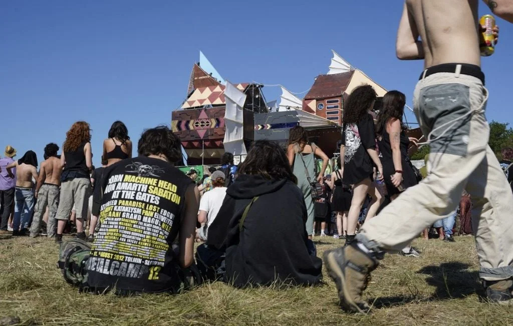 Évacuation musclée d'une rave-party illégale dans l'Ain