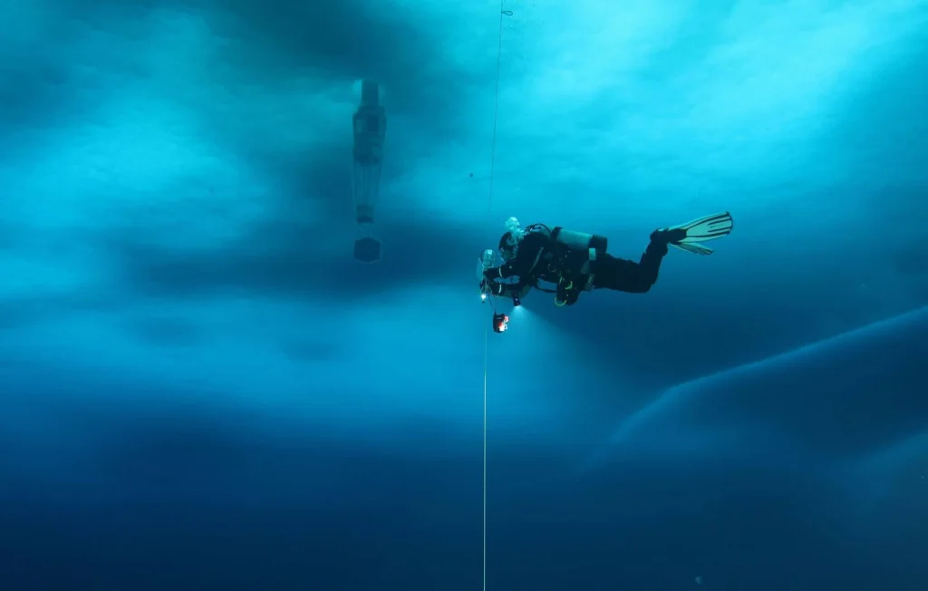 Exploration des Océans : Mystères et Biodiversité Inconnue