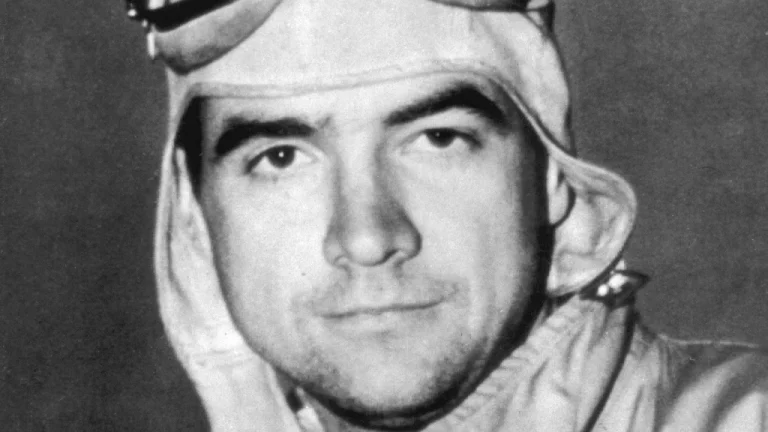 L&rsquo;accident d&rsquo;avion tragique de Howard Hughes en 1946