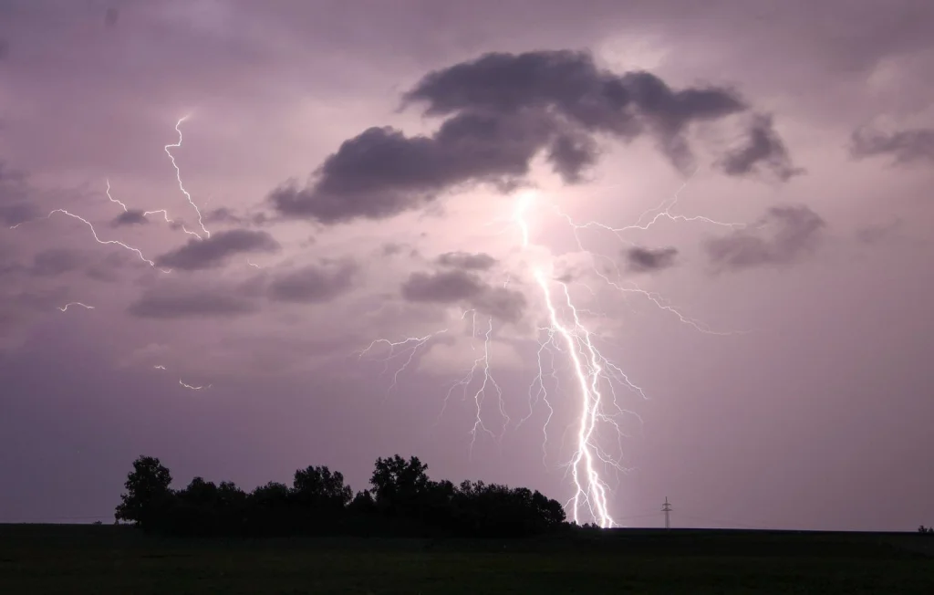 Orages violents en Eure-et-Loir : dégâts et chaos au rendez-vous