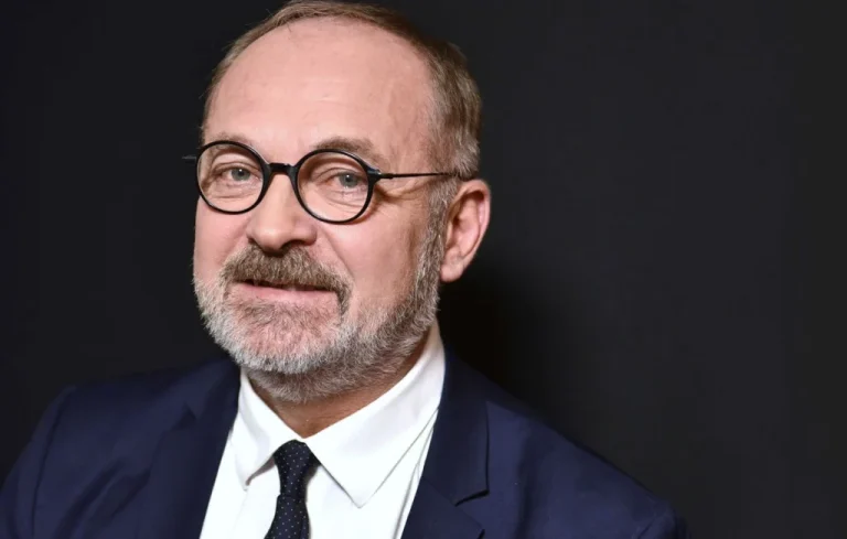 Procès contre Joël Guerriau pour soumission chimique à Paris