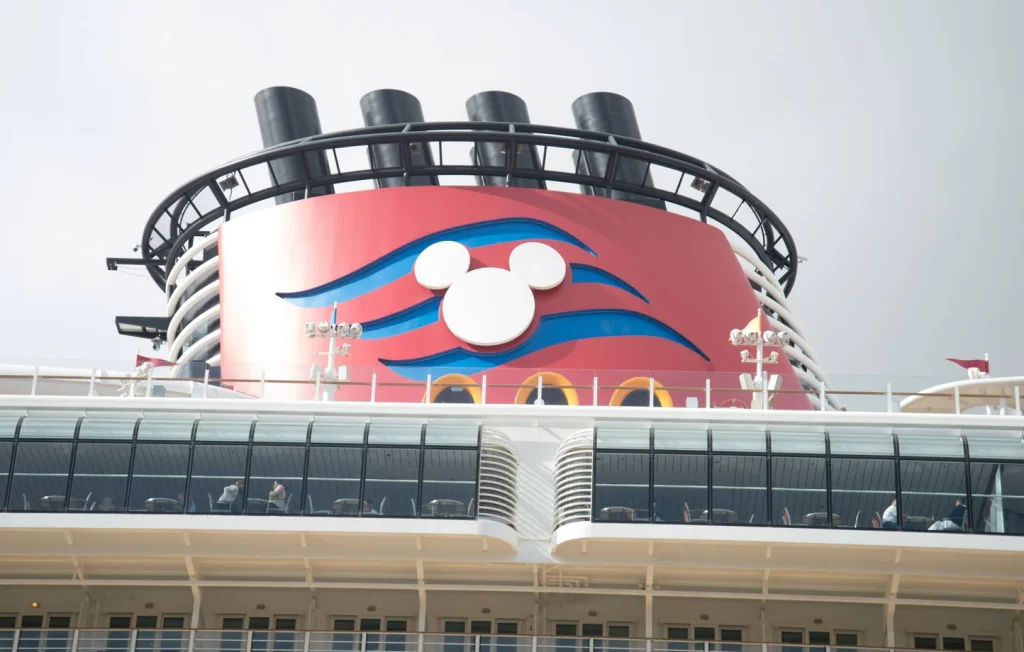 Sauvetage héroïque d'une fillette en mer lors d'une croisière Disney