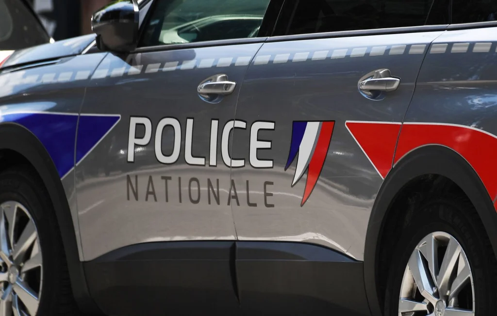Un automobiliste percuté le chapiteau du cirque Pinder à Auxerre