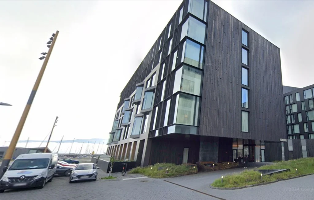 Une Touriste Française Soupçonnée d'Homicide en Islande